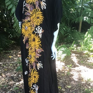 Vintage 60s poly lightweight kaftan image 5