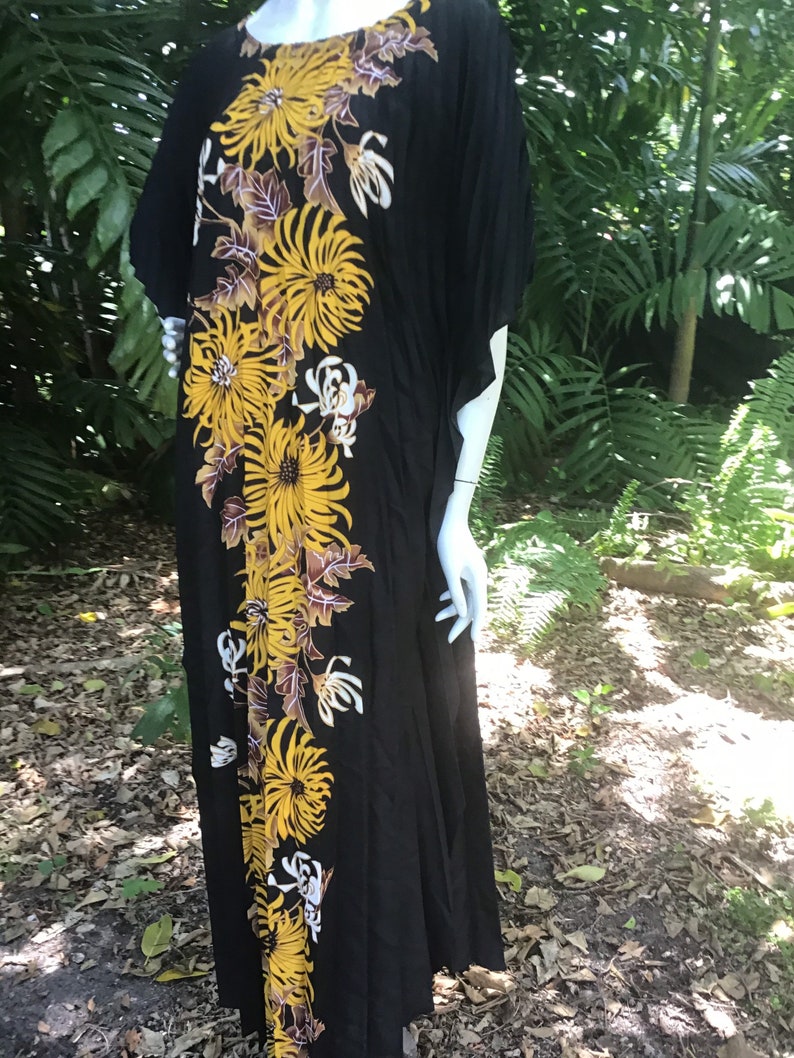 Vintage 60s poly lightweight kaftan image 5