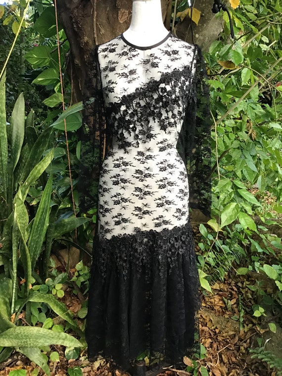 Lace Dress in black - image 5