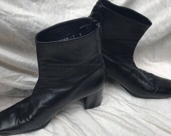 Vintage 90s Stuart Weizmann leather boots