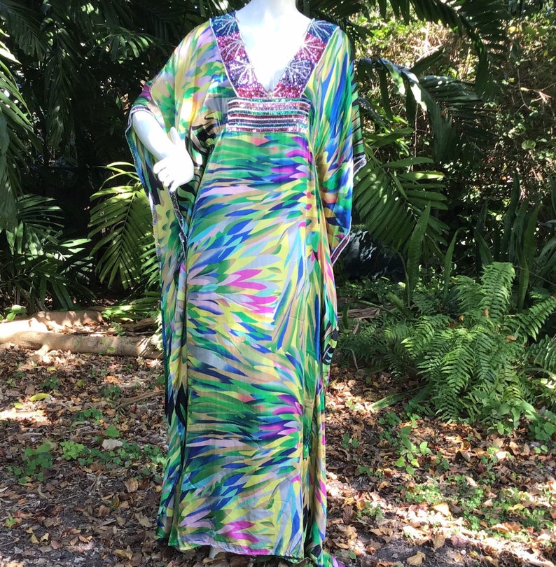 Vintage Kaftan in silk and sequins image 4