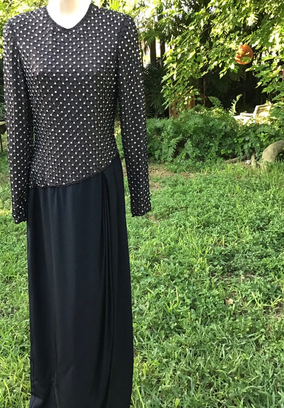 Carolina Herrera evening dress with beads and seq… - image 6