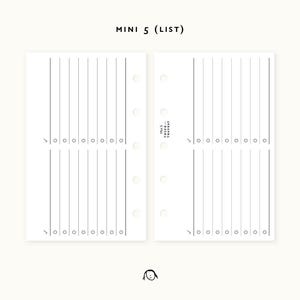Könnte beinhalten: Ein weißes, liniertes Mini 5 (Liste) Notizbuch mit sechs Löchern für einen Ordner. Das Notizbuch hat am Anfang jeder Zeile ein Kontrollkästchen.