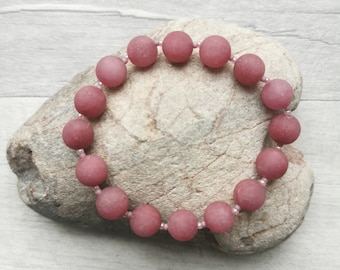 Pulsera elástica de cuentas redondas de piedra preciosa de jade de sorbete de fresa natural, regalos para ella, pulsera hecha a pedido en el Reino Unido, pulsera de jade rosa