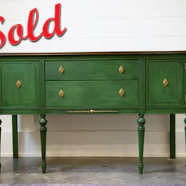 SOLD OUT!! Do not purchase. This item is no longer available. Antique Hepplewhite Buffet