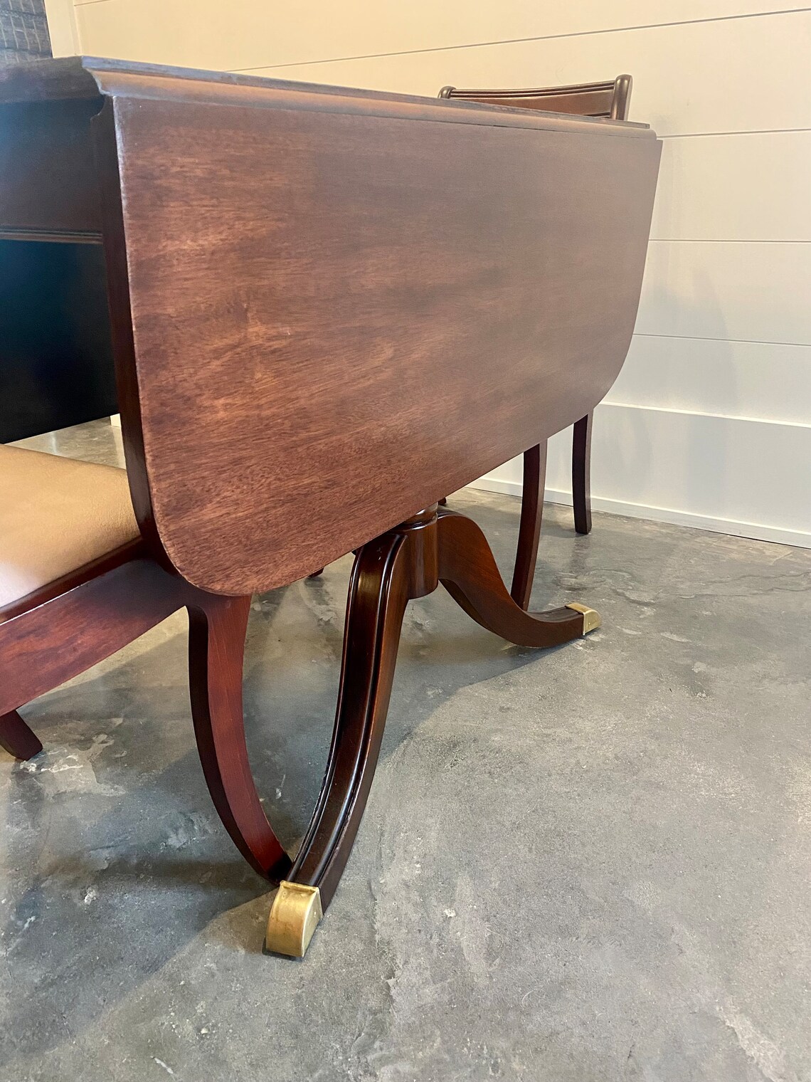 Mahogany Duncan Phyfe Dining Room Set. Six Chairs and Drop Leaf Table