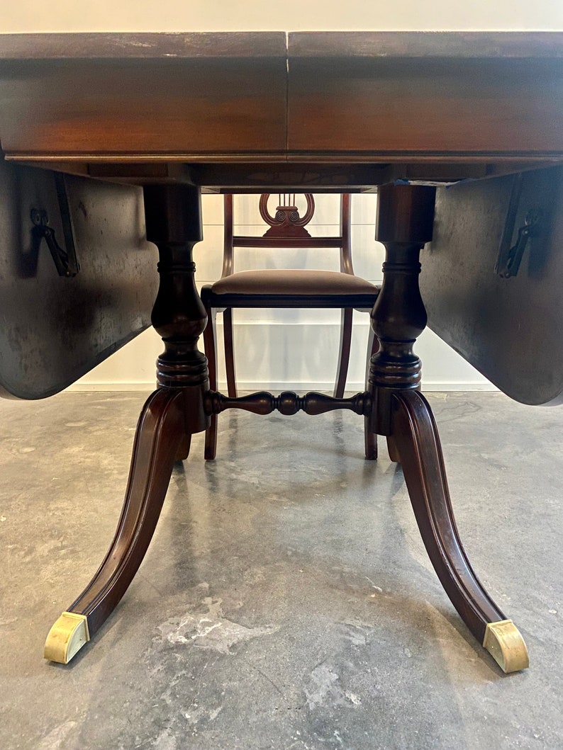 Mahogany Duncan Phyfe Dining Room Set. Six Chairs and Drop Leaf Table