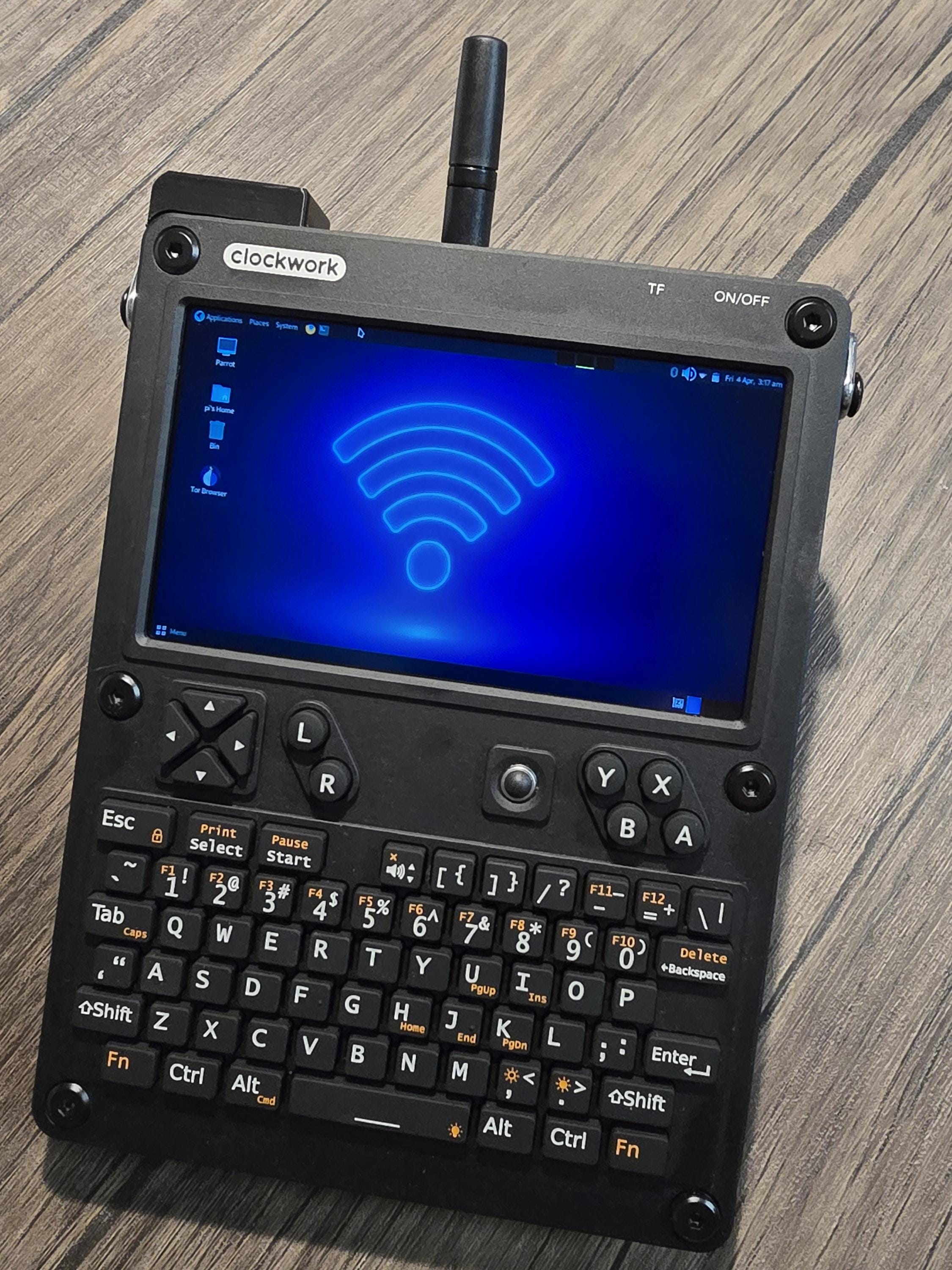 ClockworkPi uConsole Antenna Mod