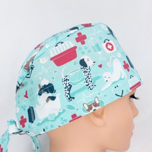 Veterinarian Medical Bonnet.    Enjoy FREE shipping when you spend 35 dollars or more!