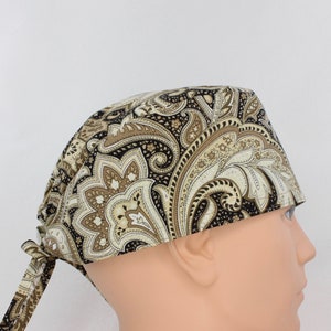 Casquette de 3,5 po. de haut en coton beige et noir cachemire pour homme