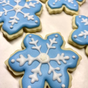 Christmas Cookies, Decorated Snowflakes Cookies, Christmas Cookie Gift, Holiday Cookies, Decorated Christmas Cookies, Dozen Cookies