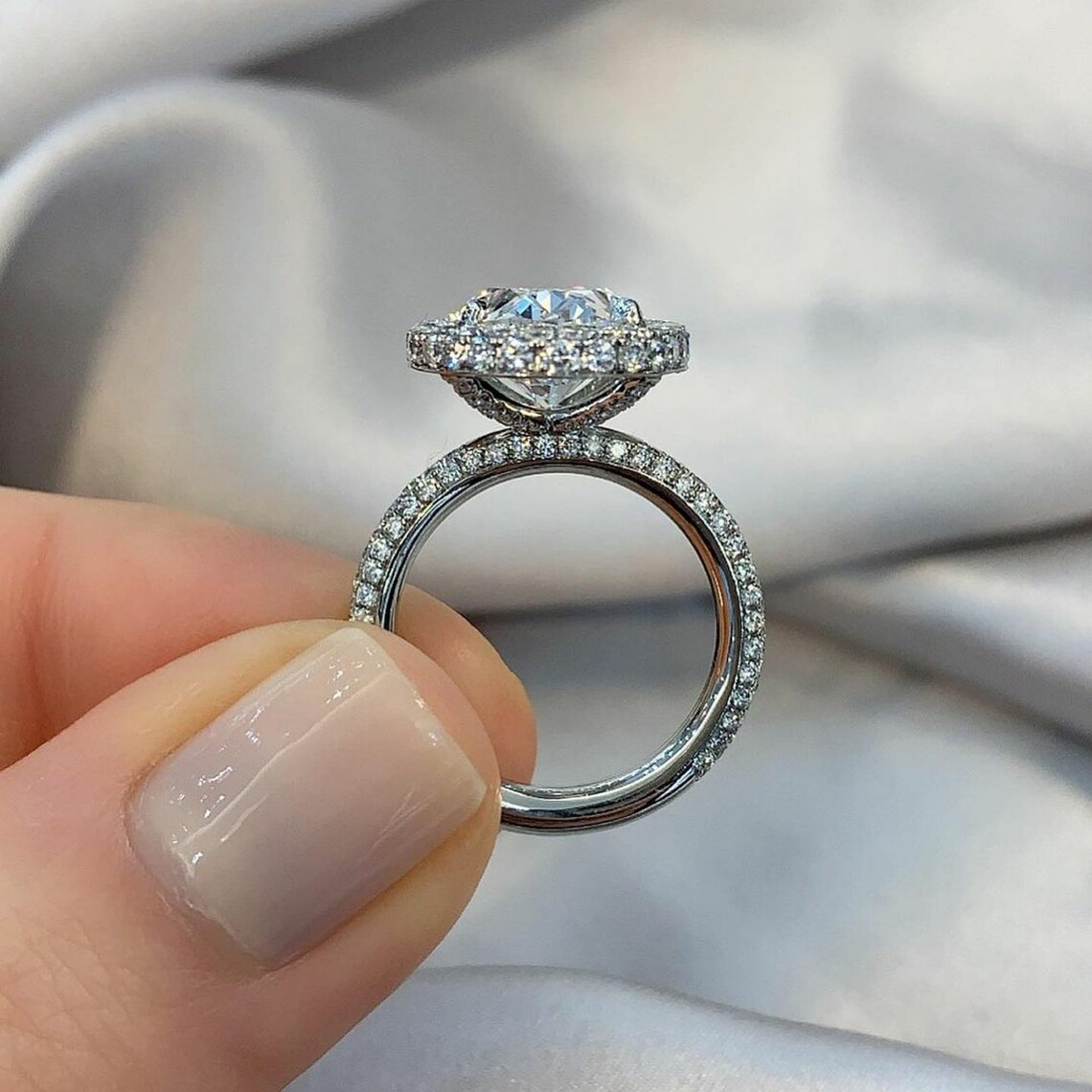 3CT Oval Crushed Ice Diamond Ring Halo Moissanite Engagement Etsy