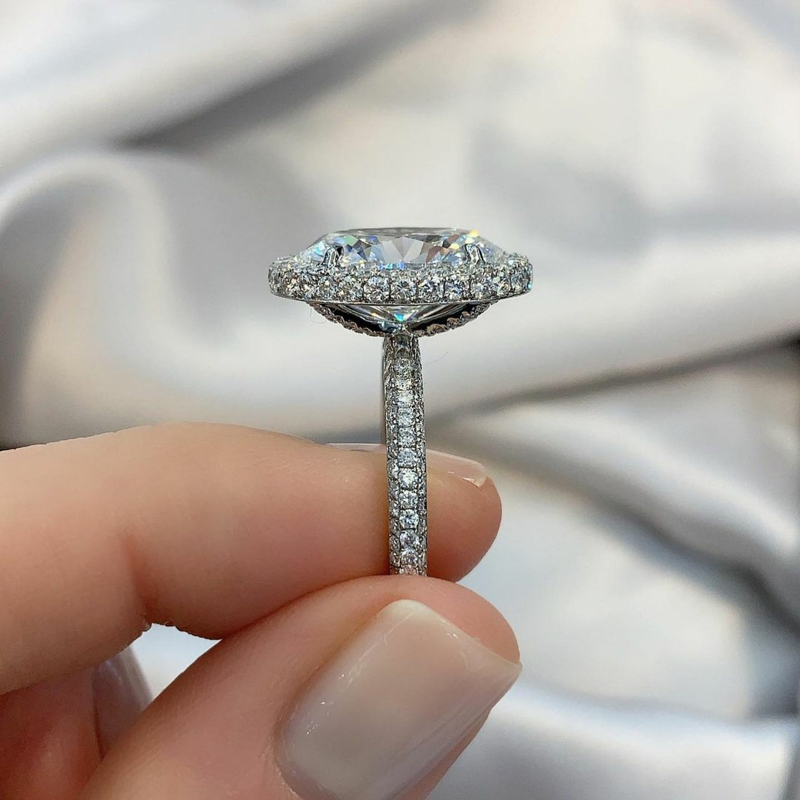 3CT Oval Crushed Ice Diamond Ring Halo Moissanite Engagement Etsy