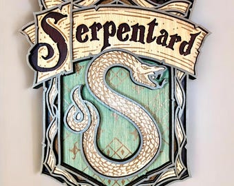 Arte mural de madera 3D - Harry Potter - Escudo de Slytherin [Versión en francés]