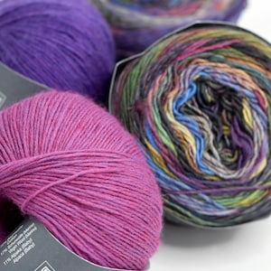 Discover the perfect blend of color & texture: Lana Grossa Colorissimo + Ecopuno – a luxurious shawl to inspire your next project!