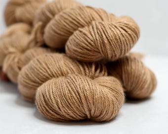 Hilo de mezcla de alpaca bebé sin teñir: seda y cachemira, color camello claro