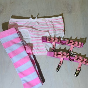 NEW Kawaii Anime Pink 4 pc Set Garters