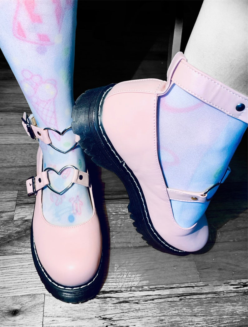 heart platform shoes