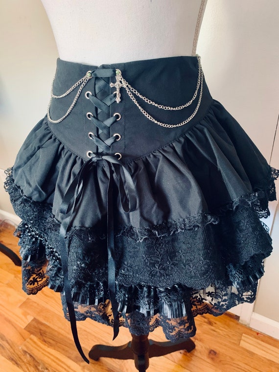 Falda gotica sale