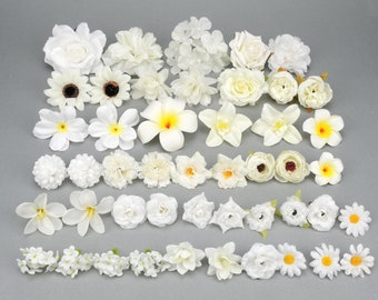 Ensemble combiné de 47 fleurs artificielles blanches / 4-12 cm de tête de fleur en soie en vrac, kit de fleurs artisanales pour mariage, décorations de baby shower, faux floral