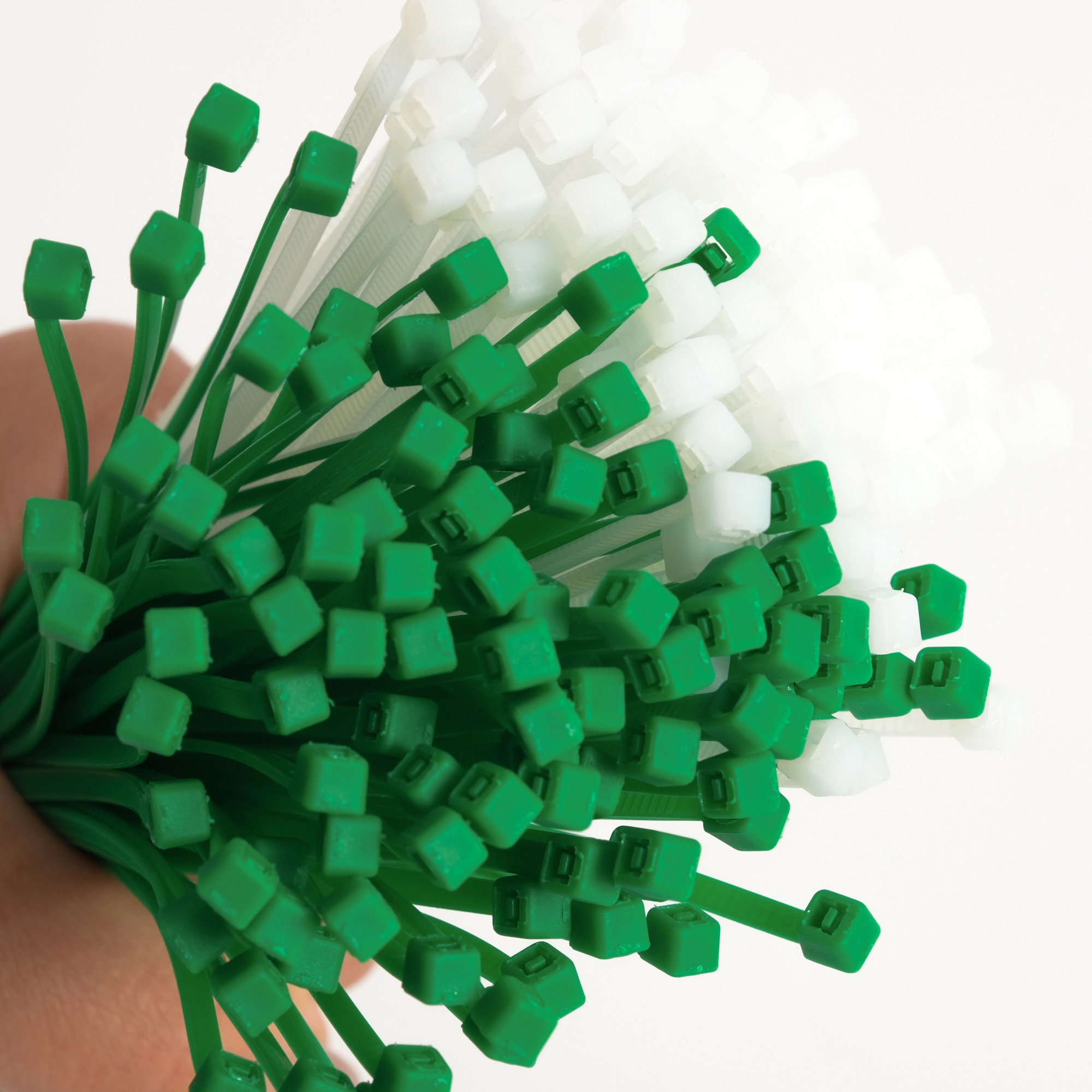 Fascette Cablaggio Per Elettricisti Stringicavo 610x9 Mm Nero Conf. 100 Pz - Foto 10