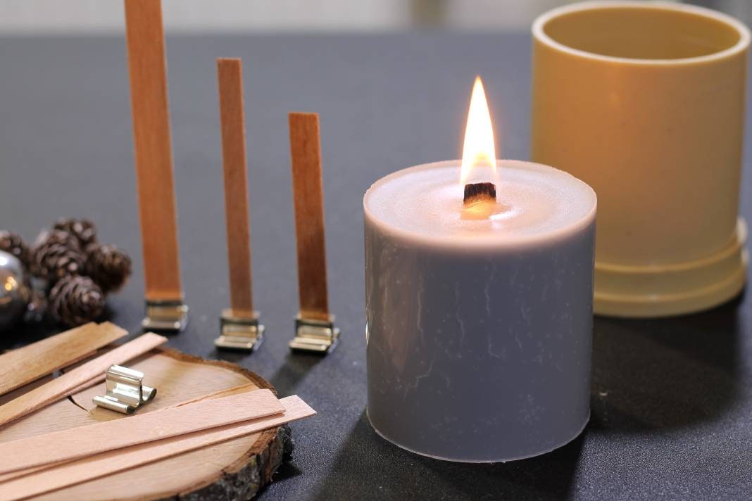 Wood wicks and Clips for Soy wax Beeswax Paraffin wax Etsy