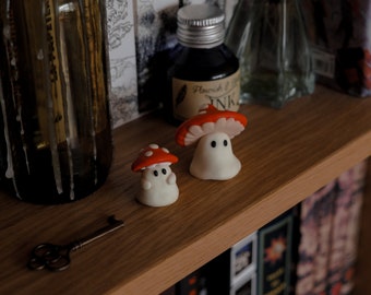 Figurine | Mushroom Ghosts