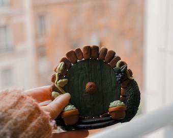 Fairy Door | Hobbit from The Lord of the Rings in Fimo - 15cm Magic Door for Staircase and Wall Baseboard
