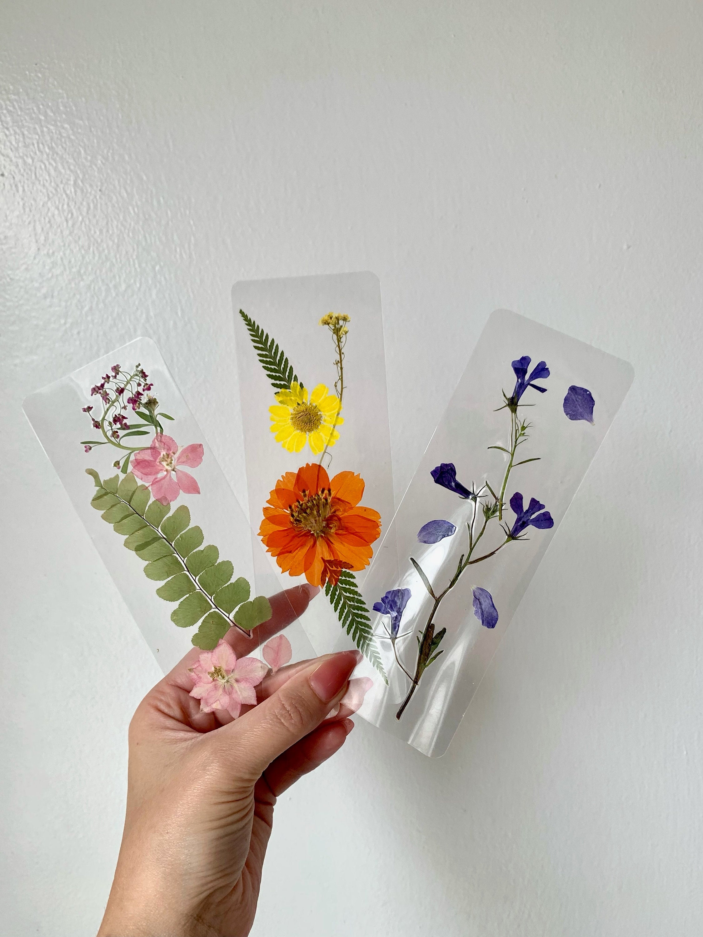 6 Pieces Resin Floral Bookmark Handmade Natural Dried Flower