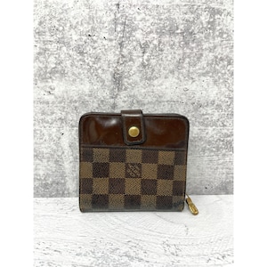 Louis Vuitton Damier Compact Zippe Portefeuille Endommagé