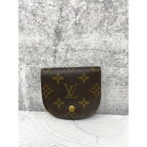 LOUIS VUITTON LV MONOGRAM LEATHER COIN PURSE GOLD ZIPPER WALLET KEYCHAIN  USED