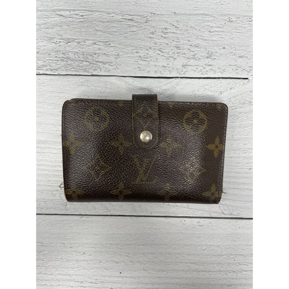 Louis Vuitton Monogram Canvas Kisslock Wallet - Etsy display picture 2