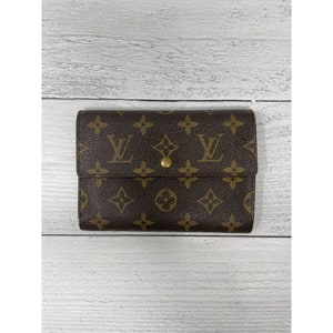 Designer Discreet-Best Replica Handbags Online  Classy keychain, Louis  vuitton keychain, Louis vuitton key ring