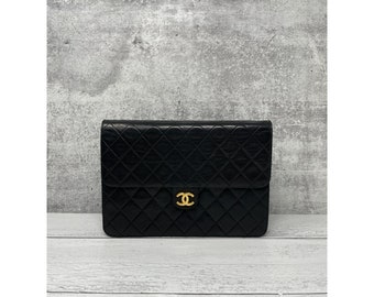 Chanel Vintage 1980s Lambskin Single Flap