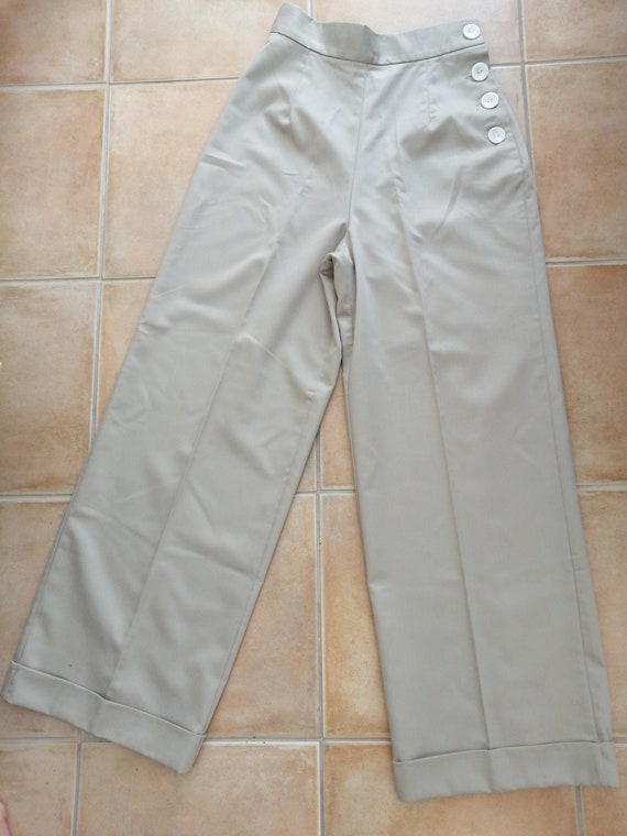 Beige 40s style pants