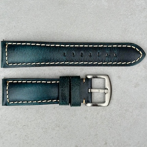 Bracelet de montre bleu craquelé fait main haut de gamme en cuir rembourré avec surpiqûres contrastées à dégagement rapide 18 mm 19 mm 20 mm 21 mm 22 mm 24 mm