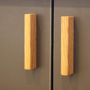 Furniture handle wood/oak