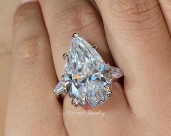 Anillo de compromiso de moissanita en forma de pera, 22,9 TCW, anillo de boda de tres piedras con escudo lateral