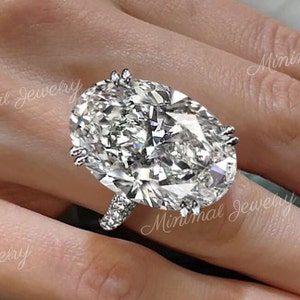 20 CT Oval solitaire moissanite engagement ring large elongated oval cut moissanite Celebrity style big diamond ring wide band wedding ring
