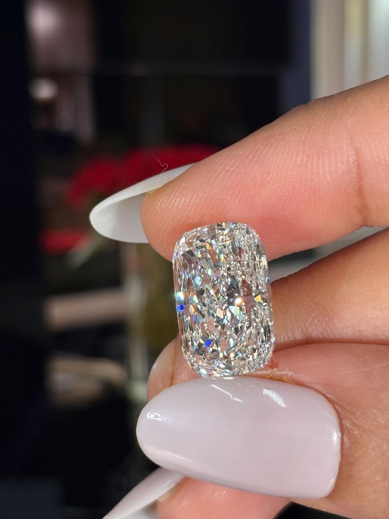 Avlång kuddformad lös diamant, IGI-certifierad lös diamant, 10 karat stor kuddformad diamant för förlovningsring eller specialslipade smycken bild 7