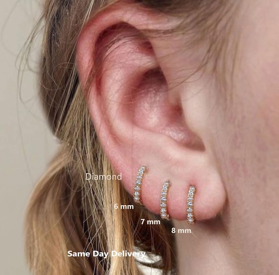 1,50 Karat Diamant 14 Karat Weißgold Inside Out Creolen