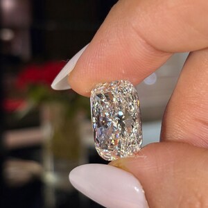 Avlång kuddformad lös diamant, IGI-certifierad lös diamant, 10 karat stor kuddformad diamant för förlovningsring eller specialslipade smycken bild 8
