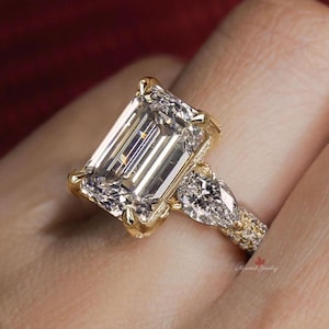 4.5ct Diamantenring im Labor gewachsen Drei Stein Smaragdschliff Verlobungsring versteckter Heiligenschein IGI-zertifizierter Diamant Ehering für Frauen Jahrestag