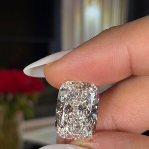 Avlång kuddformad lös diamant, IGI-certifierad lös diamant, 10 karat stor kuddformad diamant för förlovningsring eller specialslipade smycken bild 12