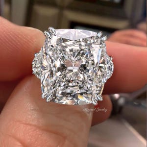 18 CT cushion cut moissanite engagement ring Three stone ring half moon&big large elongated cushion statement wedding anniversary ring women