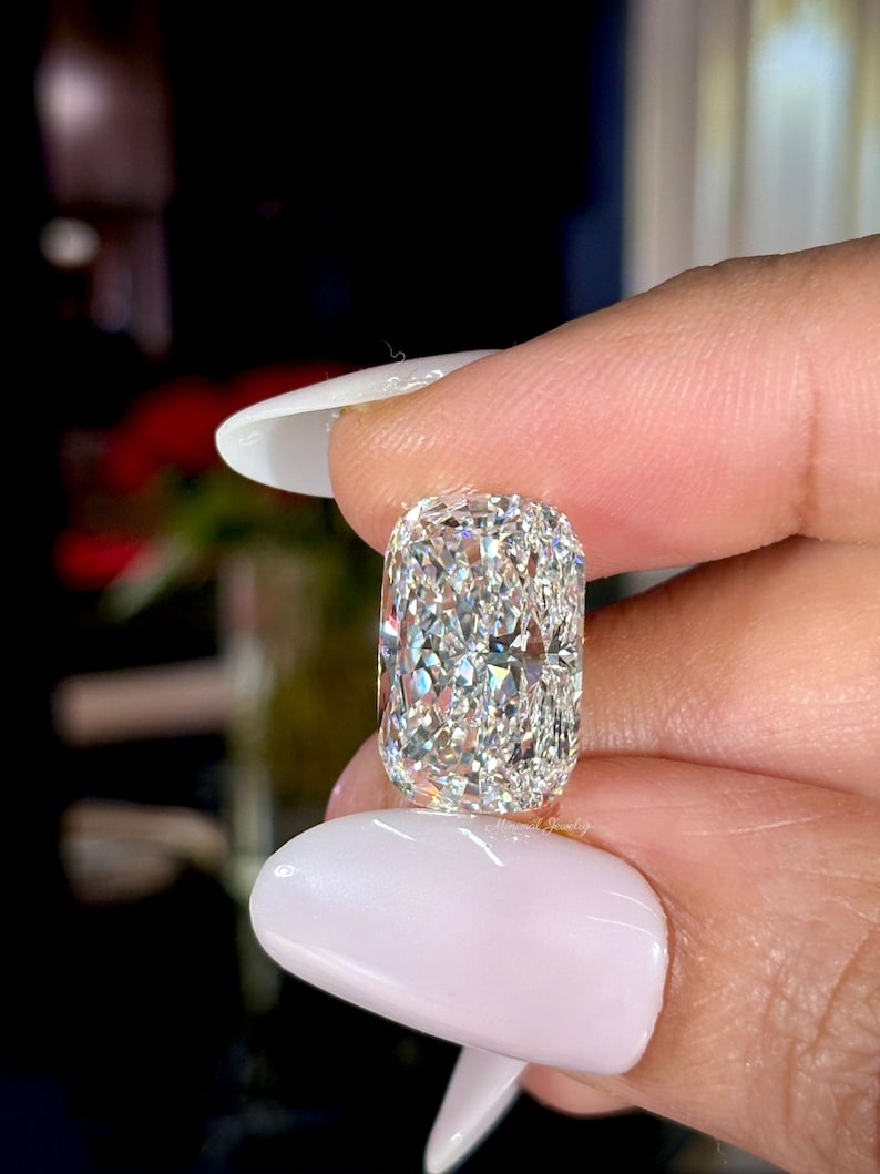 Avlång kuddformad lös diamant, IGI-certifierad lös diamant, 10 karat stor kuddformad diamant för förlovningsring eller specialslipade smycken bild 6