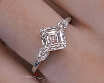 Anillo de diamantes Asscher cultivados en laboratorio Anillo de compromiso de tres piedras con engaste biselado Anillo de diamantes Asscher de 2 quilates con certificación IGI Anillo de aniversario de bodas