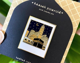 Enamel Pin-Kaabah Polaroid Gold Enamel Pin, Muslim Pin, Kabah Enamel Pin, Muslim Enamel Pin, Islamic Pin Enamel, Kaabah Pin, Eid Gifts