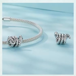Ciondolo in argento sterling, ciondolo a forma di serpente per bracciale, gioiello a forma di serpente arrotolato, ciondolo a forma di serpente per collana, portachiavi a forma di serpente in argento, ciondolo per borsa
