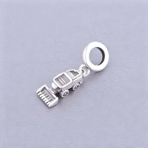 Sterling silver Farm farming tractor charm, farmer planting harvesting charm, original s925 charm hole 4.5mm for bracelet, necklace pendant